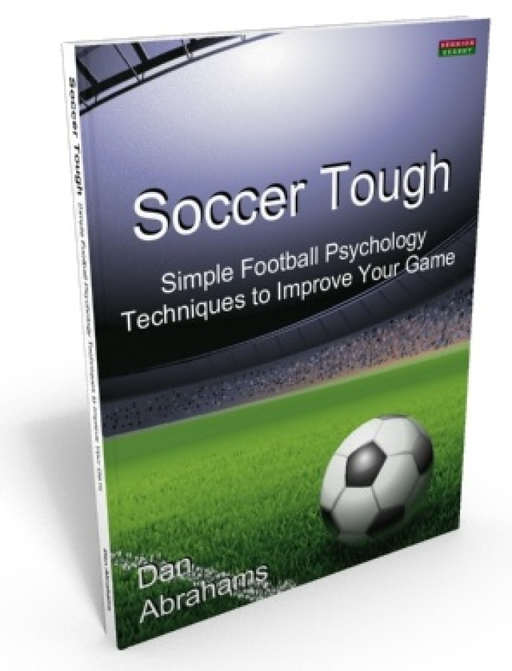 SOCCER TOUGH: SIMPLE FOOTBALL PSYCHOLOGY TECHNIQUES TO IMPROVE YOUR GAME i gruppen Böcker / Taktik/Teknik hos Bobo-Konen (BK-003)